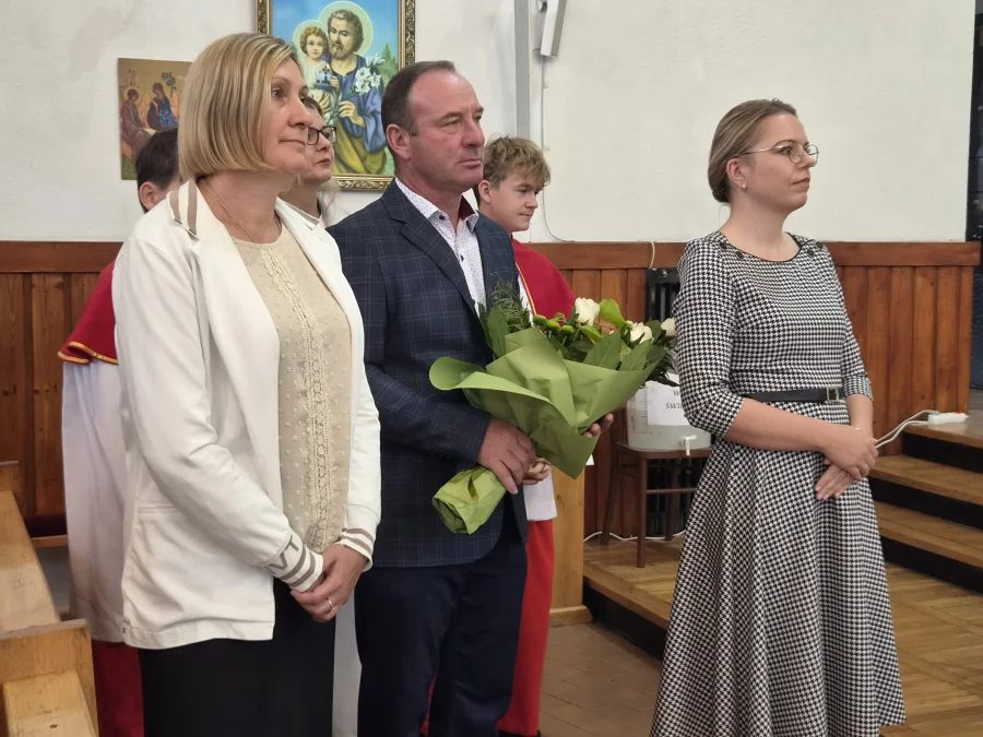 Ks. Konrad Krajewski z wizytą w naszej parafii.
